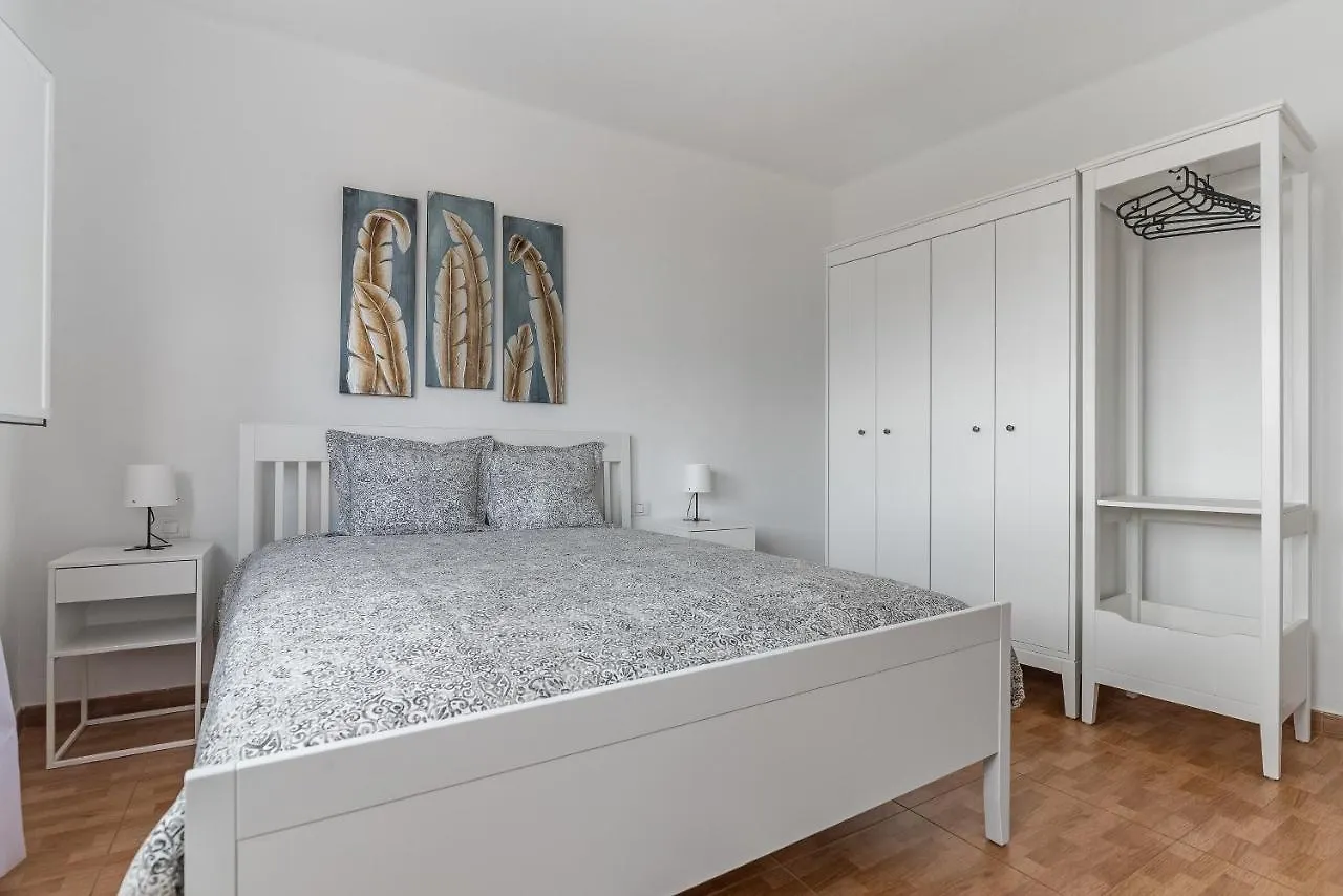 Apartment Home2Book Charming Attic Arucas Center, Terrace